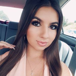 Meet your Posher, Dora